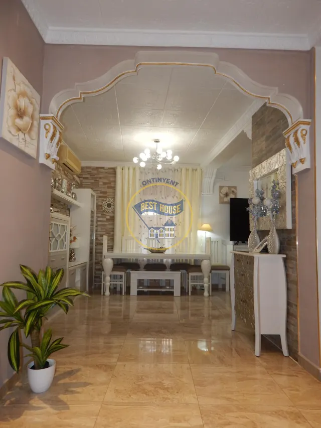 Casa Espaciosa en Montesa: Comodidad y Estilo — 32
