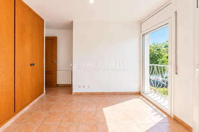 CASA PAREADA PARA DISFRUTAR DEL ESPACIO, TRANQUILIDAD Y CALIDAD DE VIDA EN SANT PERE DE RIBES — 22