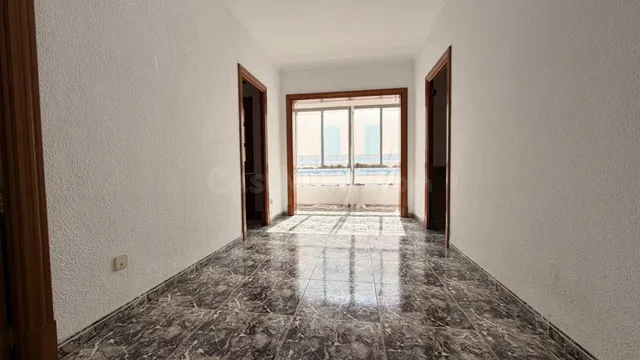 GRAN VIVIENDA FAMILIAR CON TERRAZAS PRIVADAS EN CRISTO REY - foto 5