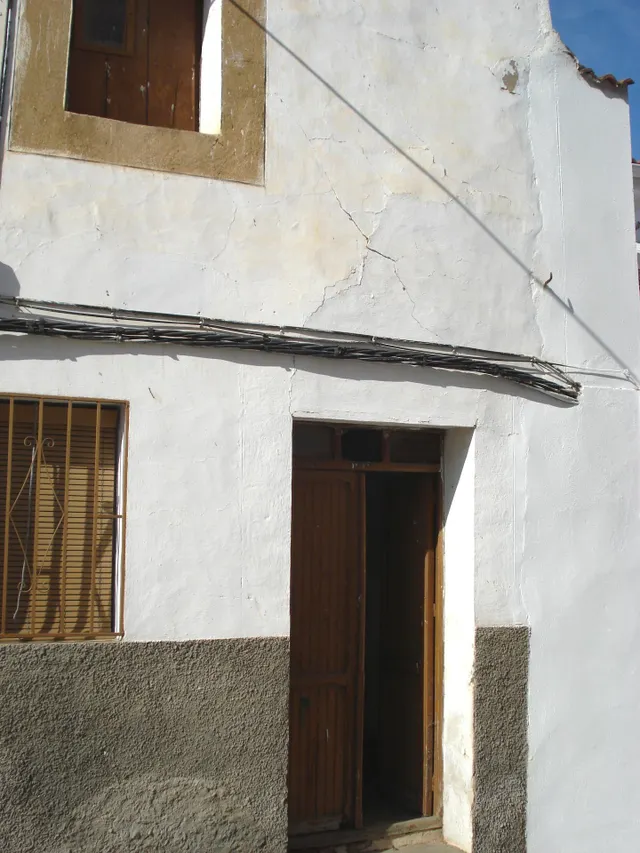 Se vende piso para reformar con Tejado Reformado — 27