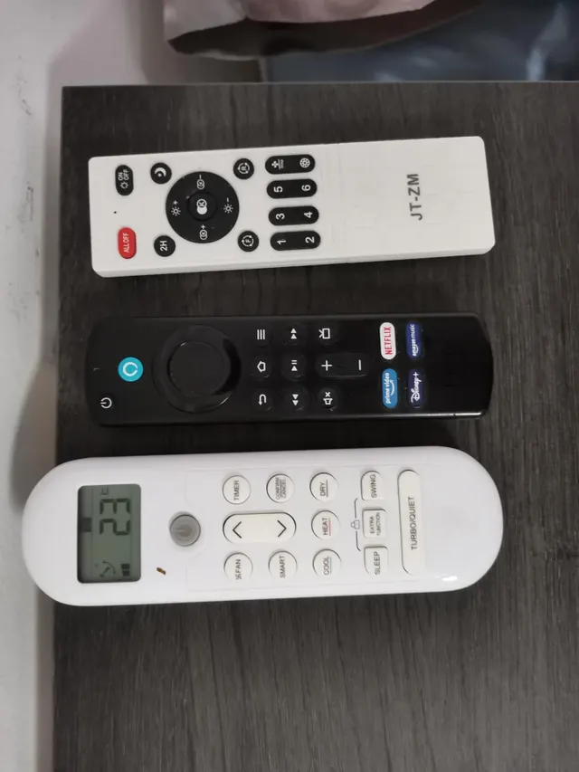 Piso de 4 dormitorios con licencia turística en La Luz, Málaga — 16