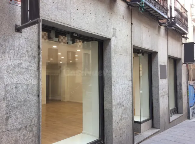 Local comercial 292m² en alquiler - Sol - foto 2