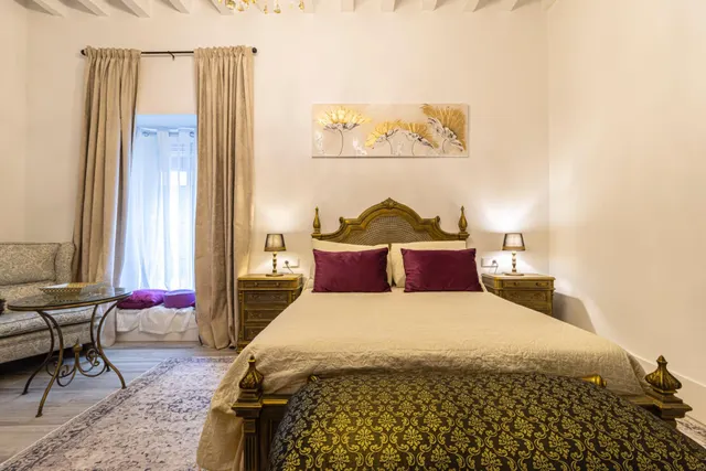 ENCANTADORA CASA EN PLENO CENTRO DE CHICLANA DE LA FRONTERA — 36