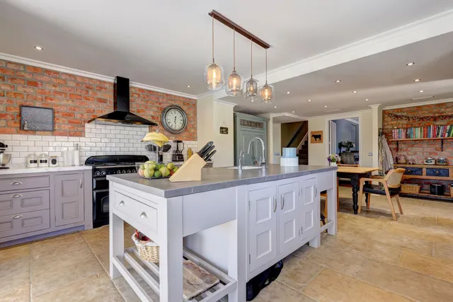Chalet 4 habitaciones 455m² en venta - Costa Del Sol — 21