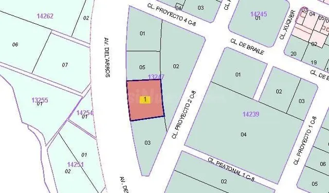 Terreno urbano 1415m² en venta - Zona pueblo