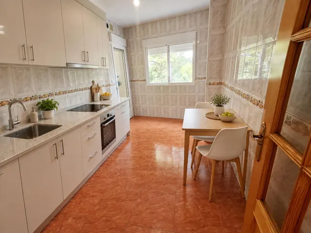 Vivienda de 3 dormitorios, 2 baños y 105 m2 en Patiño — 19