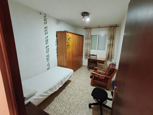 AMPLIO PISO DE ALQUILER EN JOSE RECUERDA – GRANADA - foto 4