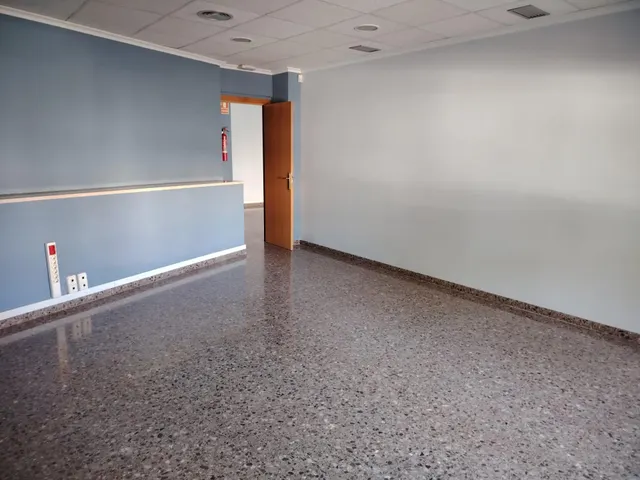 Local comercial en perfecto estado para desarrollar actividad — 6