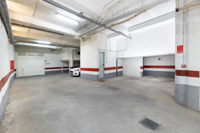 Estupenda unifamiliar junto hospital VITHAS — 33