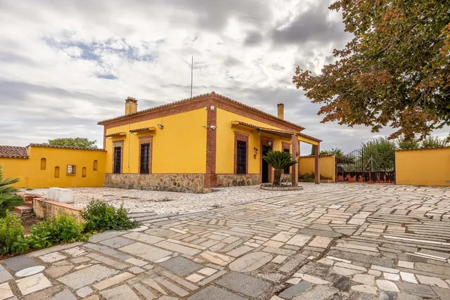 ESPECTACULAR FINCA DE 2,2 HECTÁREAS: PRIVACIDAD, NATURALEZA Y UBICACIÓN ESTRATÉGICA EN LOS SANTOS DE MAIMONA (BADAJOZ) — 17