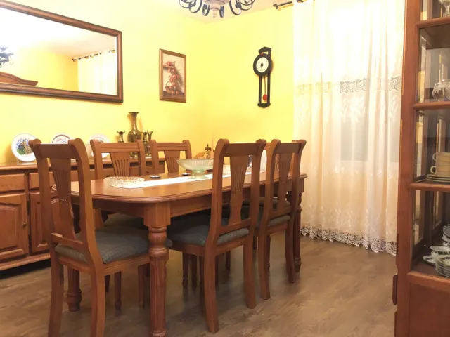 Bonita casa en el parque de abanchez de magina — 11