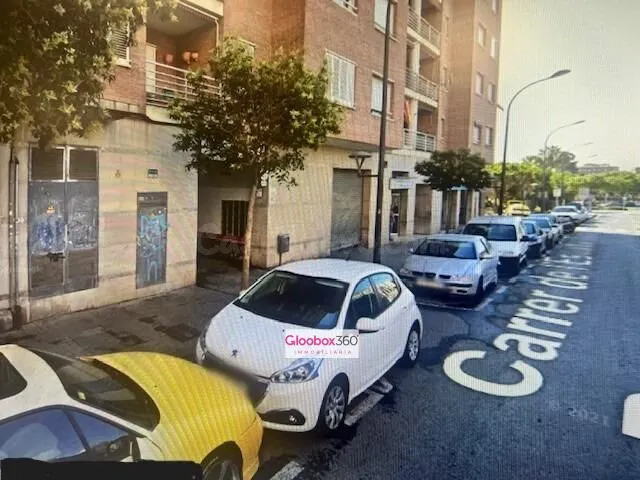 Se vende plaza de parking en calle Rocamora 22 esquina Av. P - foto 2