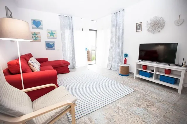 Apartamento de tres dormitorios en Santa Clotilde - foto 4