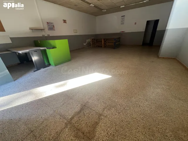 LOCAL COMERCIAL EN CAN RULL - foto 2