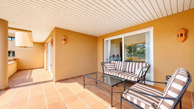 Piso con vistas al mar y terraza en Urbanización El Vicario, La Mairena (Ojén) — 23