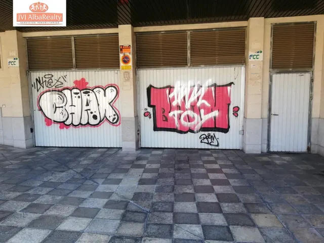 PLAZA DE GARAJE EN VENTA EN ZONA DEPOSITO DEL SOL — 3