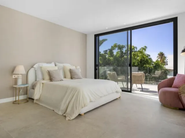 Chalet 5 habitaciones 670m² en venta - Marbella — 24