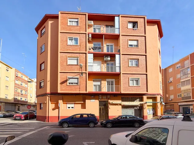 Se vende piso de dos dormitorios con balcón y terraza - la granja - san josé - Zaragoza — 24