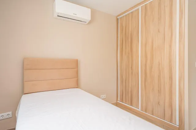 Chalet 7 habitaciones 240m² en venta - Centro — 36