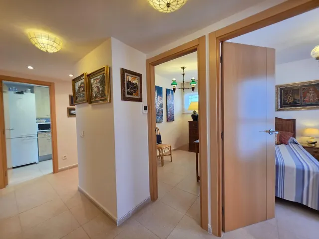 PISO 3 habitaciones A 20 M DE LA PLAYA CON PARKING DOBLE Y TRASTERO — 17