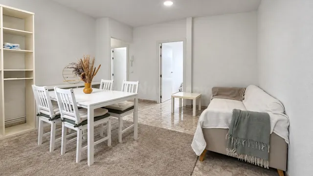 Piso 4 habitaciones 75m² en alquiler - Chamberí