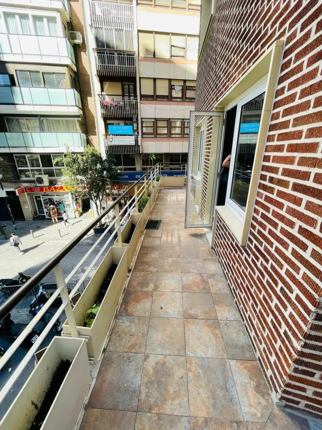 Oportunidad de inversión en el corazón de Alicante. - foto 2