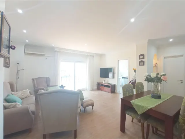 Se alquila maravilloso piso — 39