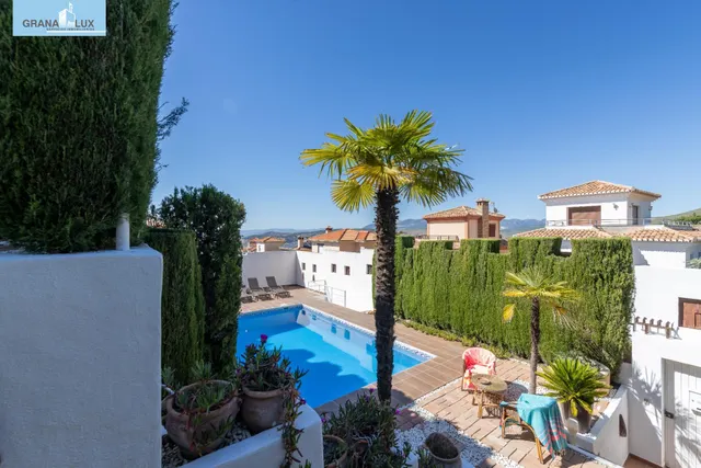 ✨ Espectacular chalet con piscina y vistas impresionantes — 7