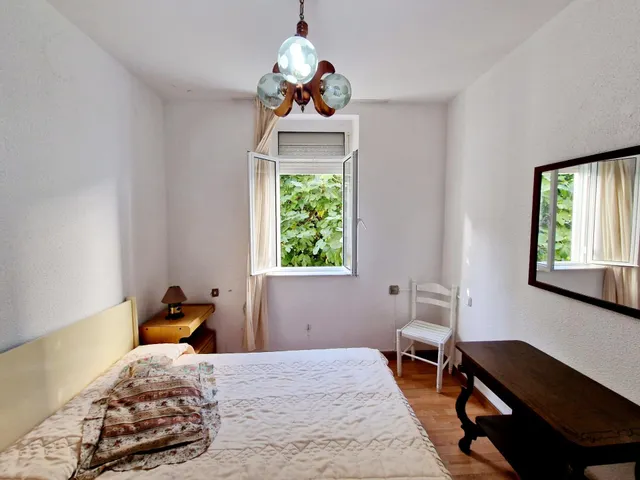 EXCLUSIVO CONJUNTO DE DOS CASAS CON JARDÍN Y GARAJE A 300 METROS DE LA PLAYA DE A RAPADOIRA – FOZ — 27