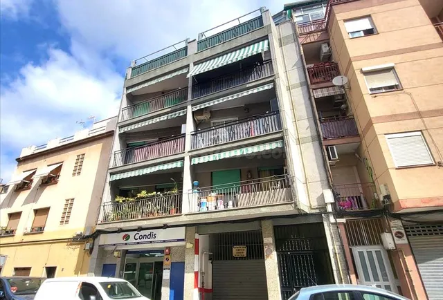 Apartamento 3 habitaciones 75m² en venta - Santa rosa - foto 2