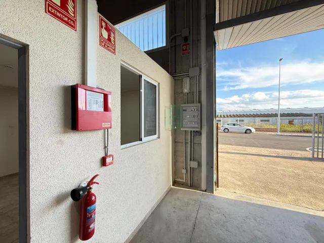 Nave Industrial en Alquiler de 330 m2 + 210 m2 de Patio | 540 m2 de Parcela — 11