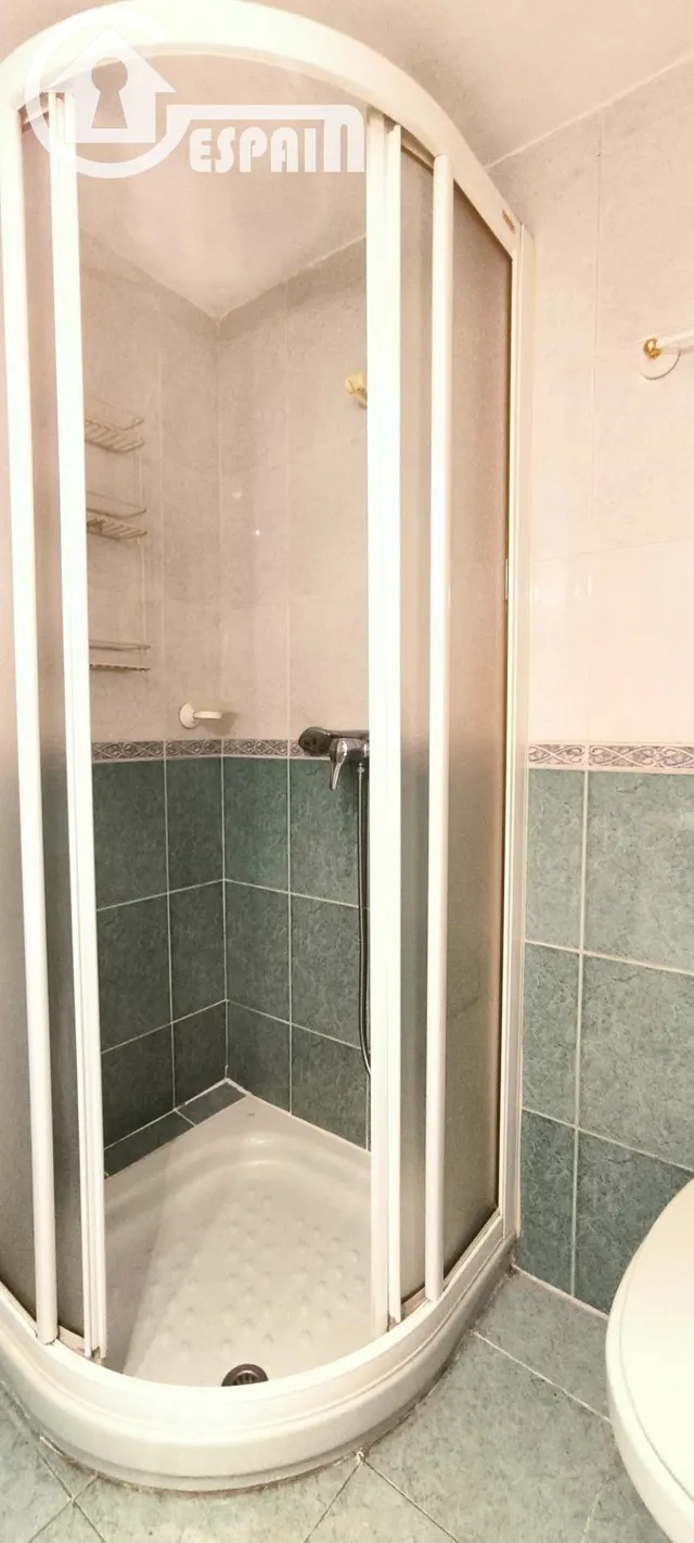 PISO DE 3 DORMITORIOS CON ASCENSOR Y GARAJE — 30