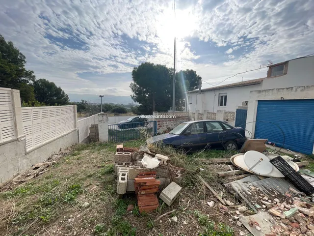 CASA CON TERRENO BENIDORM — 32