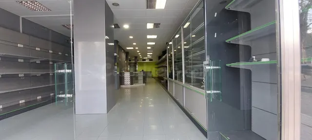 ¡¡ LOCAL COMERCIAL EN VILLARRUBIA CORDOBA !!
