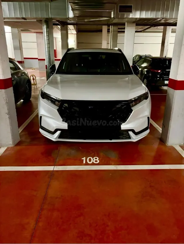 Se vende plaza de garaje con entrada en calle José Antonio C