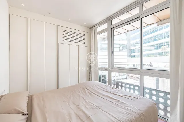 Piso en Venta Zona Francesc Macià — 26