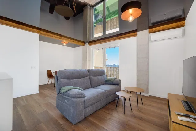 PRECIOSO APARTAMENTO TOTALMENTE REFORMADO CON VISTAS FRONTALES AL MAR — 4