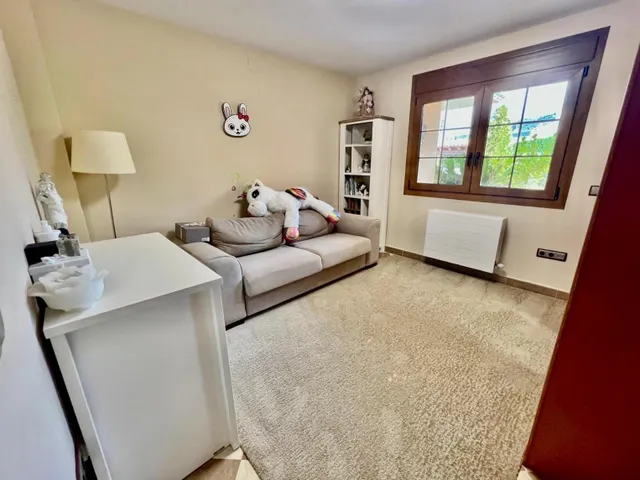 CHALET INDEPENDIENTE CON GRAN PARCELA Y PISCINA PRIVADA EN EL ALBIR, ALFAZ DEL PI — 22