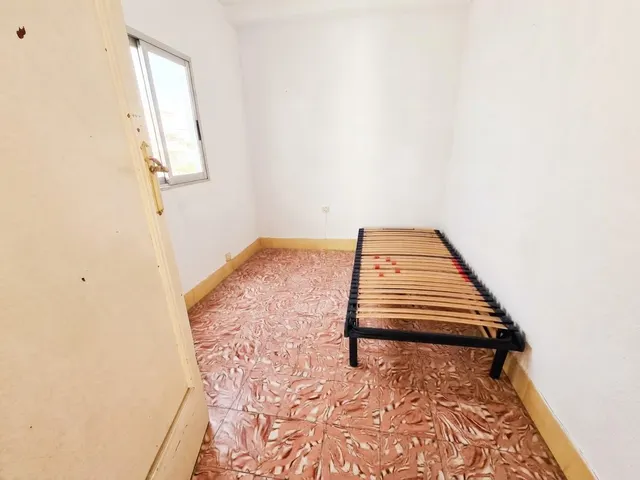 PISO EN EL MISMO PASEO GERMANIAS PARA REFORMAR — 10