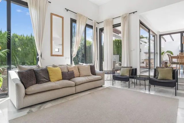 Villa 6 habitaciones 362m² en venta - Los Naranjos — 25