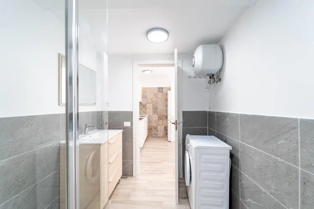 Apartamento en perfecto estado con terraza y sol de mañana — 21
