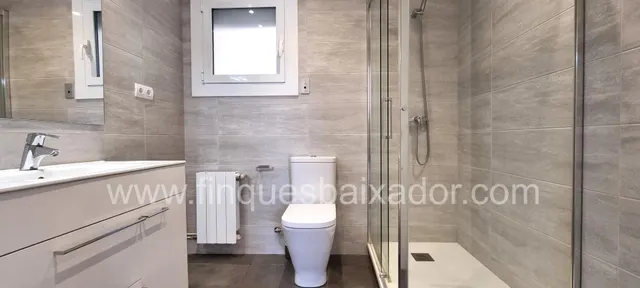 ¡FINQUES BAIXADOR PRESENTA ESTA CASA A 4 VIENTOS EN LA PLAYA! — 6