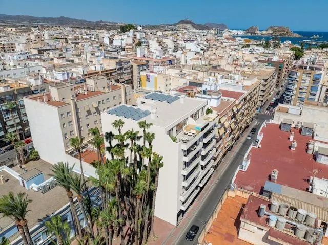 PROMOCIÓN RESIDENCIAL EDIFICIO VELA EN ÁGUILAS (MURCIA) - foto 2