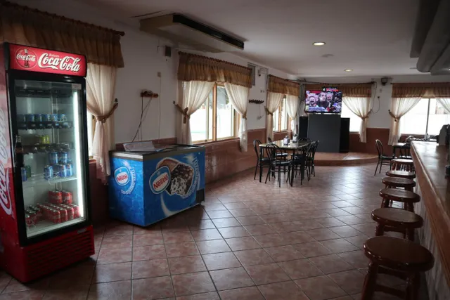 ESPECTACULAR COMPLEJO DE HOSTELERÍA EN PLENO FUNCIONAMIENTO — 5