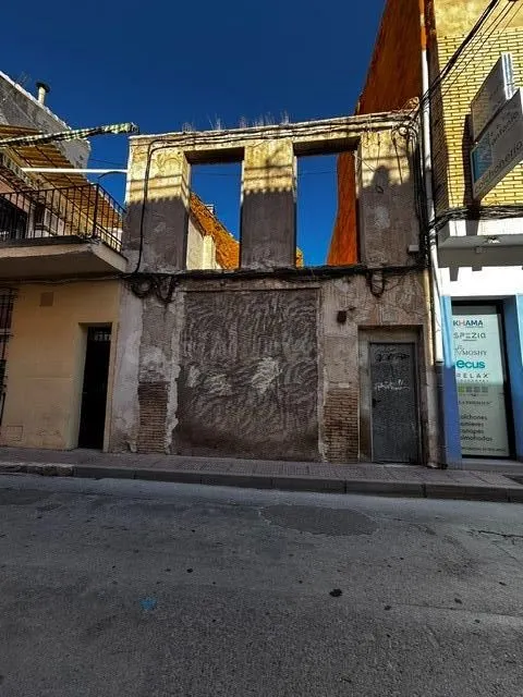 MAGNIFICO SOLAR EN EL CENTRO DE TOTANA - foto 4