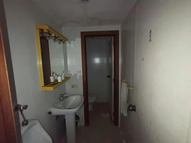 ¡INCREIBLE OPORTUNIDAD! Local comercial en Sanjurjo Badía — 11