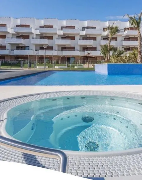 Apartamento 2 habitaciones 86m² en venta - Cabo Roig — 2