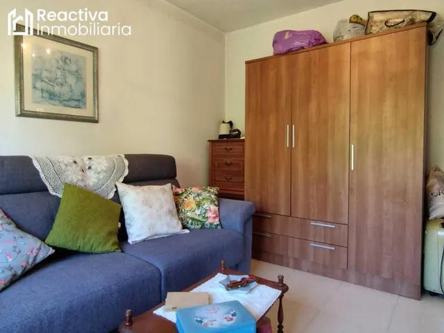 Casa de 3 habitaciones con finca. — 30