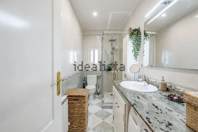 Piso en venta en Opañel - Av. Oporto — 24