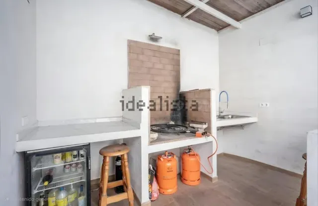 Chalet con piscina privada y garaje en Natzaret, Valencia - foto 3